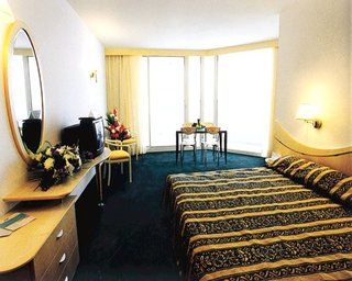 Nirvana On The Dead Sea Resort 基布兹恩戈蒂 外观 照片